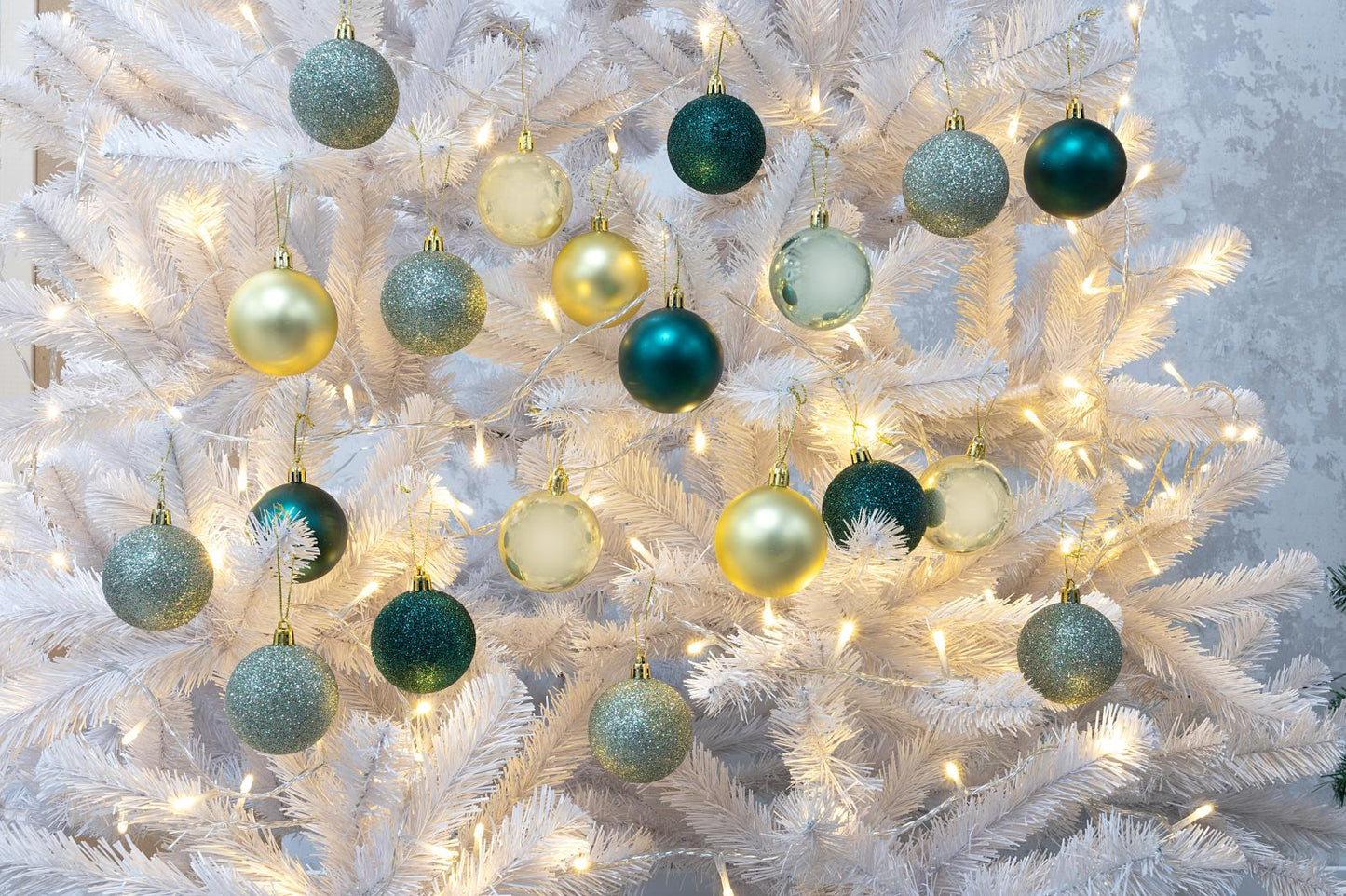 Xmas bauble 50pc D6cm