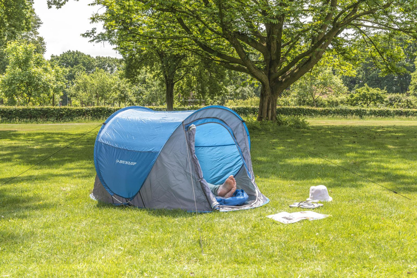 Pop-up tent 1p 220x120x90cm alt:EC50204