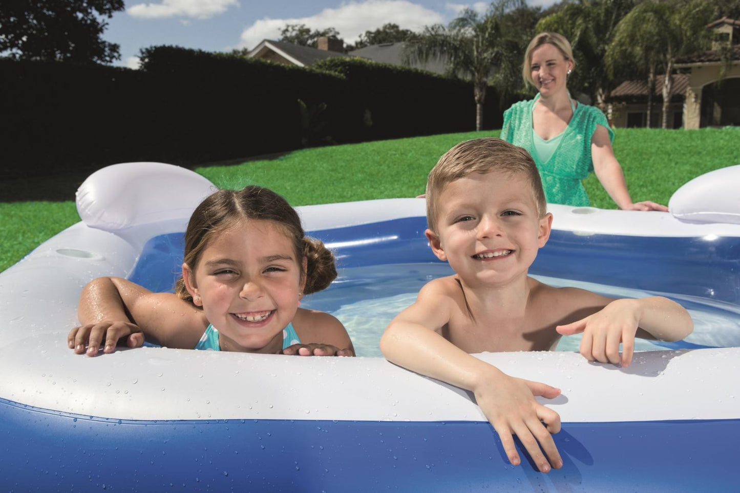 Pool 213x207x69cm family PVC