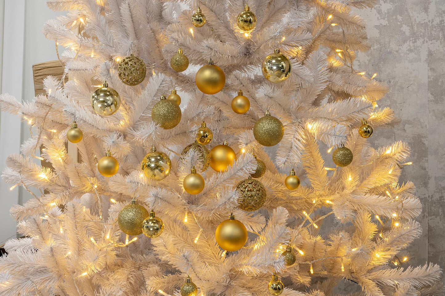 Xmas bauble (100) ass gold pl