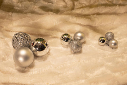 Xmas bauble (100) ass silver pl