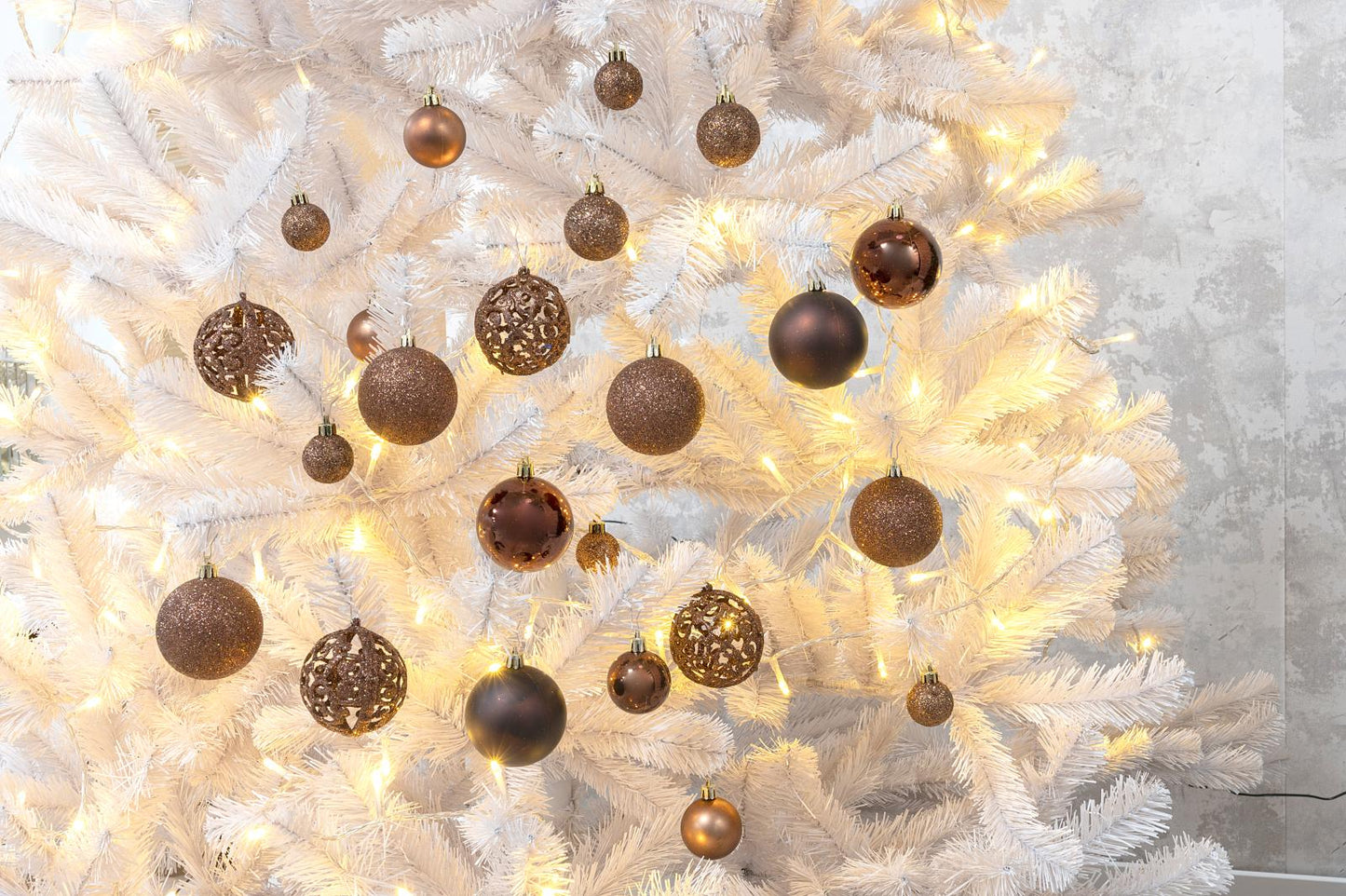 Xmas Bauble (100) ass brown pl