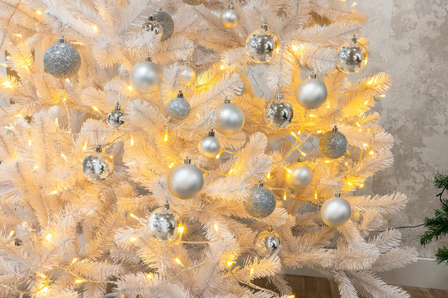 Xmas bauble (70) ass silver pl